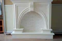 kamin-z-pinoplasta-12